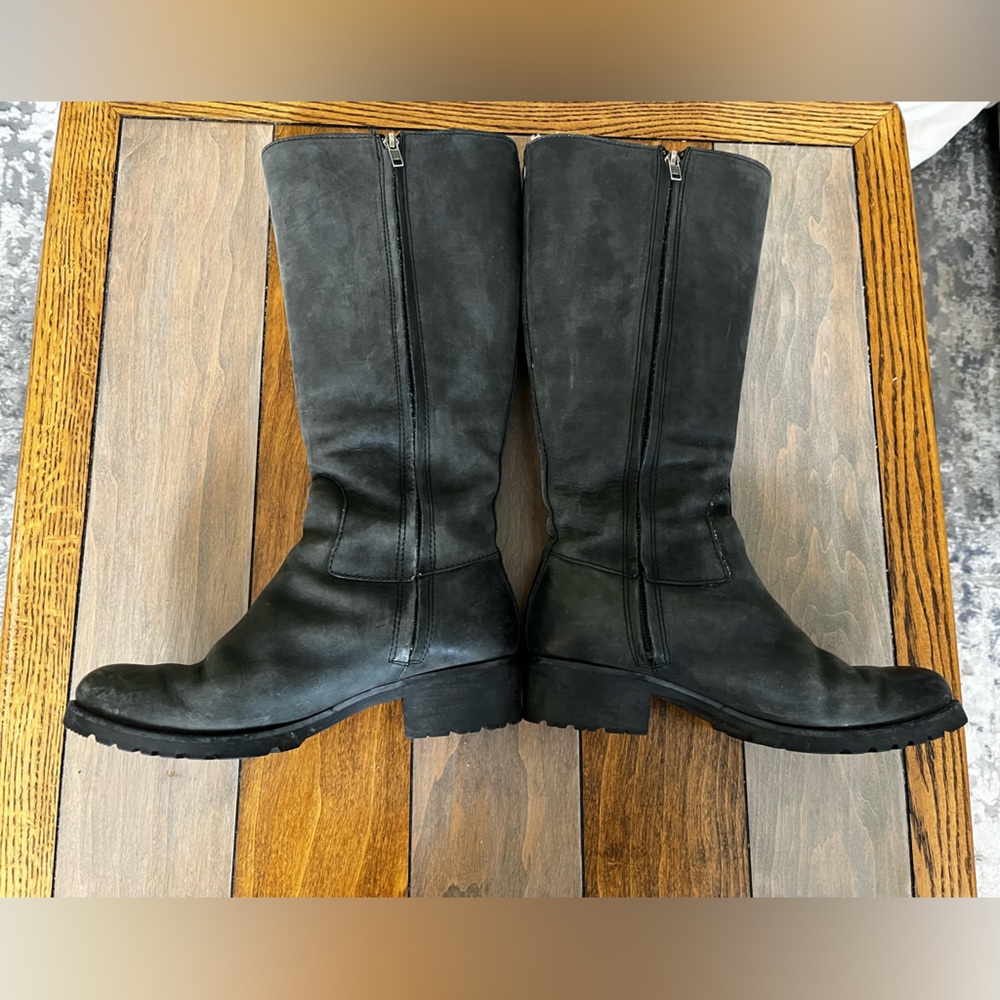 UGG leather Bromme II heeled Boots sz 8 - Picture 2 of 10